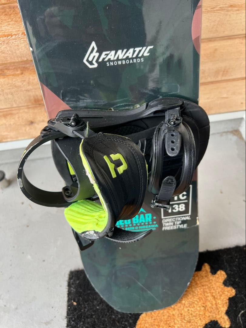値下げ！　FANATICスノーボード　138cm
