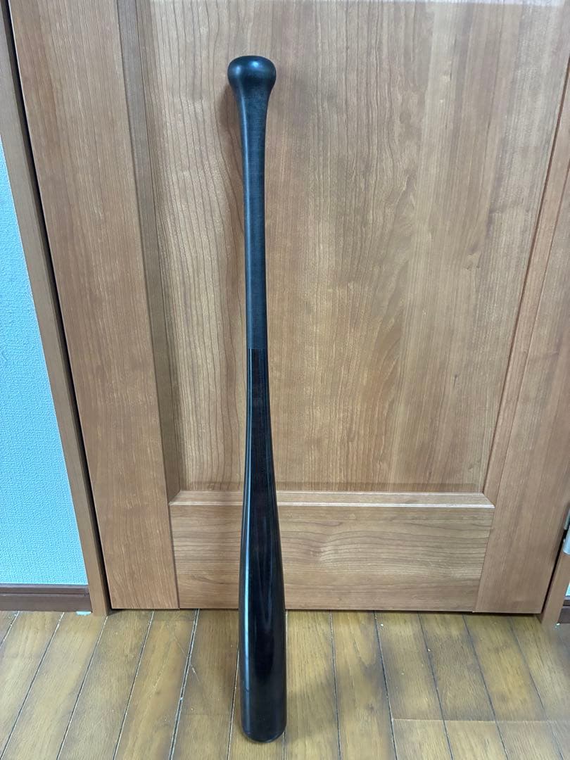 ヤナセ　硬式木製バット　新品未使用　約85cm 約913g