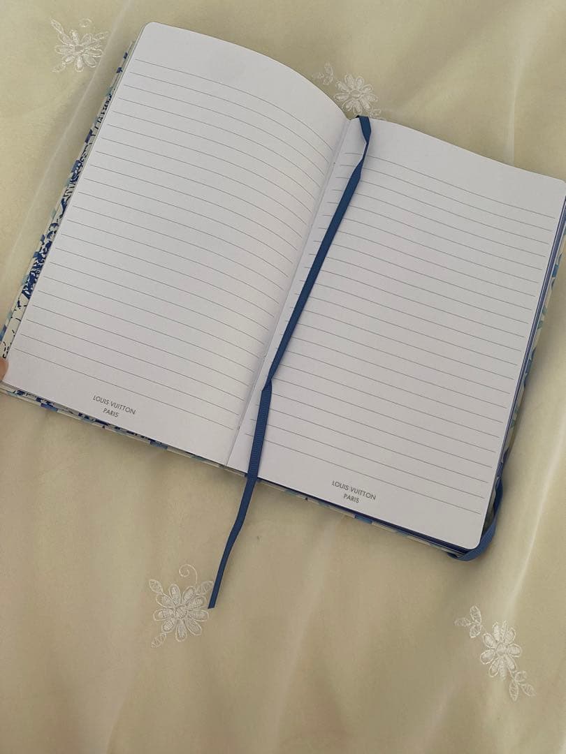 ルイヴィトン　ノート
