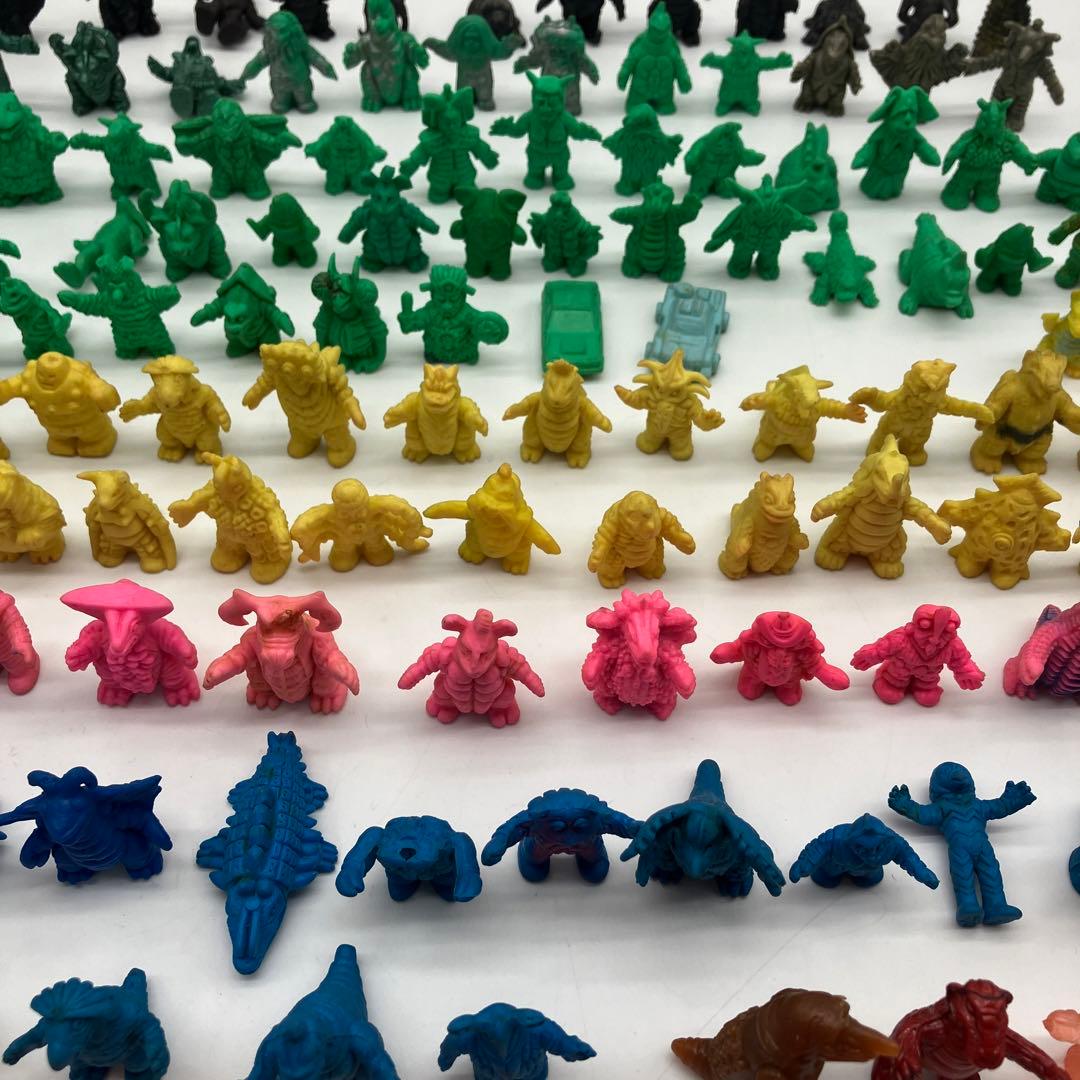 ウルトラマン　消しゴム　怪獣　フィギュア　昭和レトロ　当時物　ポピー　レア　大量