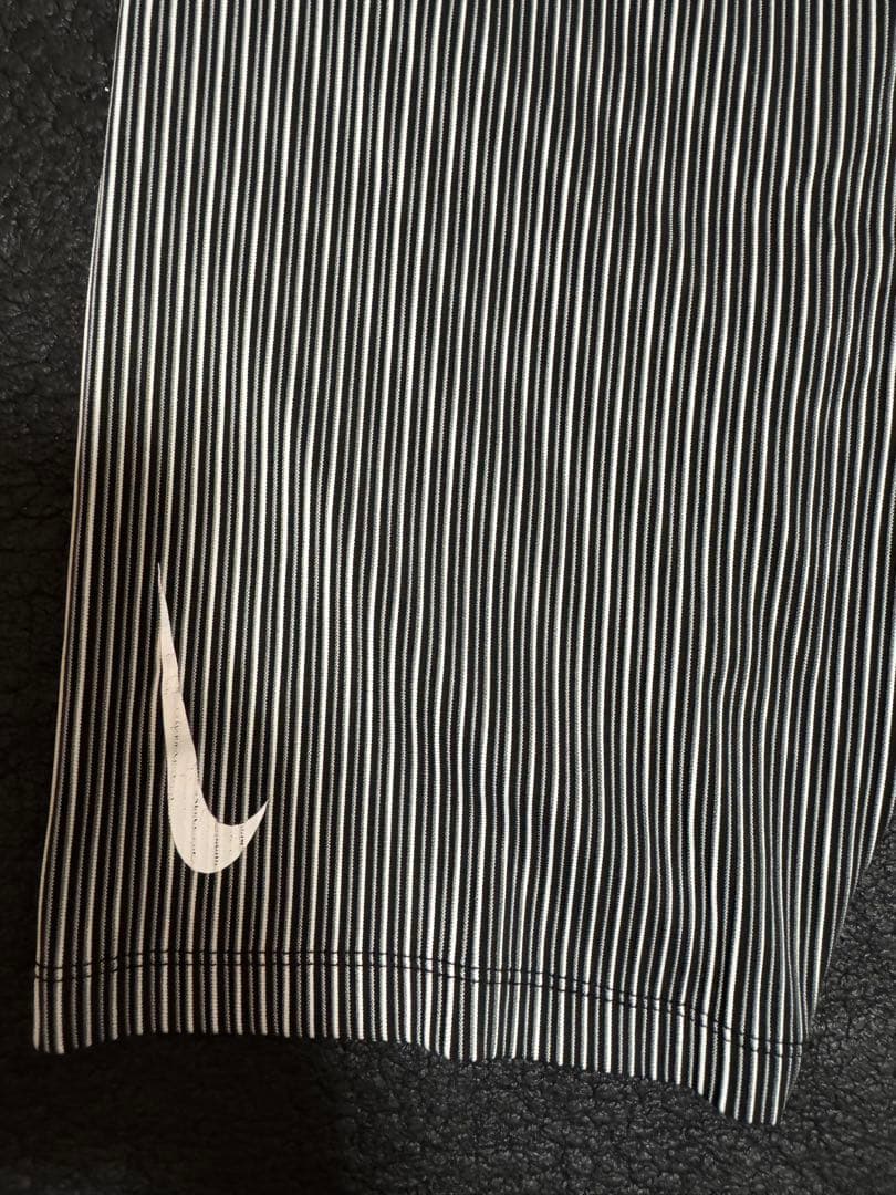 Nike エアロスイフト　DRI-FIT ADVハーフタイツ　Mサイズ　グレー