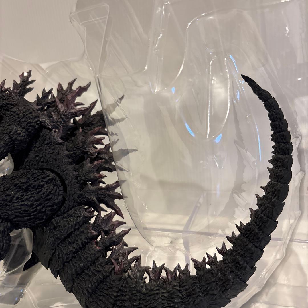 美品　S.H.Monsterarts ゴジラ 2000 ミレニアム