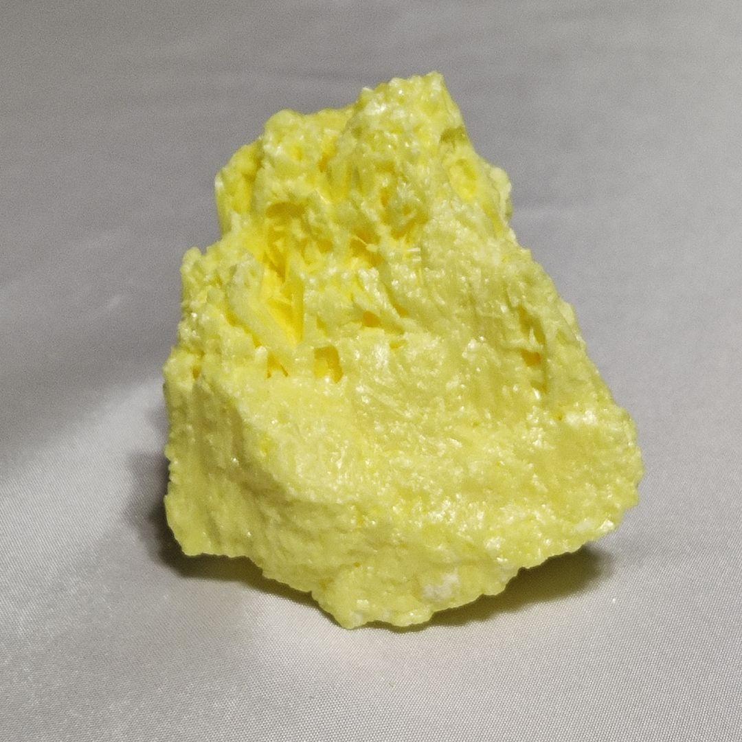 パワーストーン　サルファー　自然硫黄　天然石　原石　94g　No.864