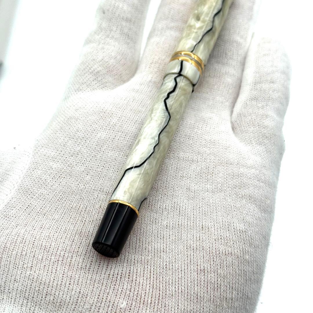 Parker パーカー Duofold デュオフォールド パール 万年筆 18K