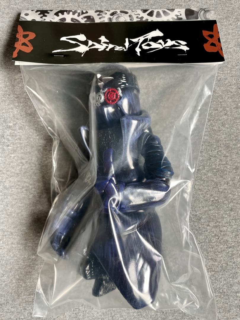 【新品未開封】からくり忍者 spiral toys 墓場の画廊 gyaromi