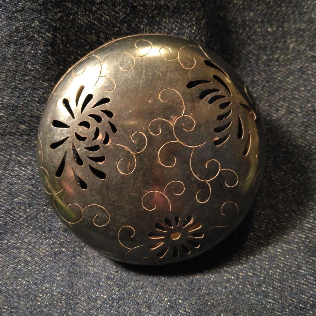 青磁焼　銀蓋　花模様の陶器香炉　骨董　お香