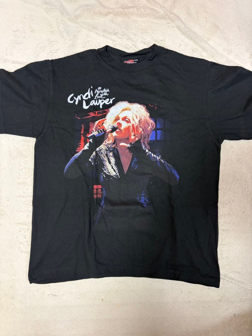 Cyndi Lauper （シンディ・ローパー）ライブグッズTシャツ 2012