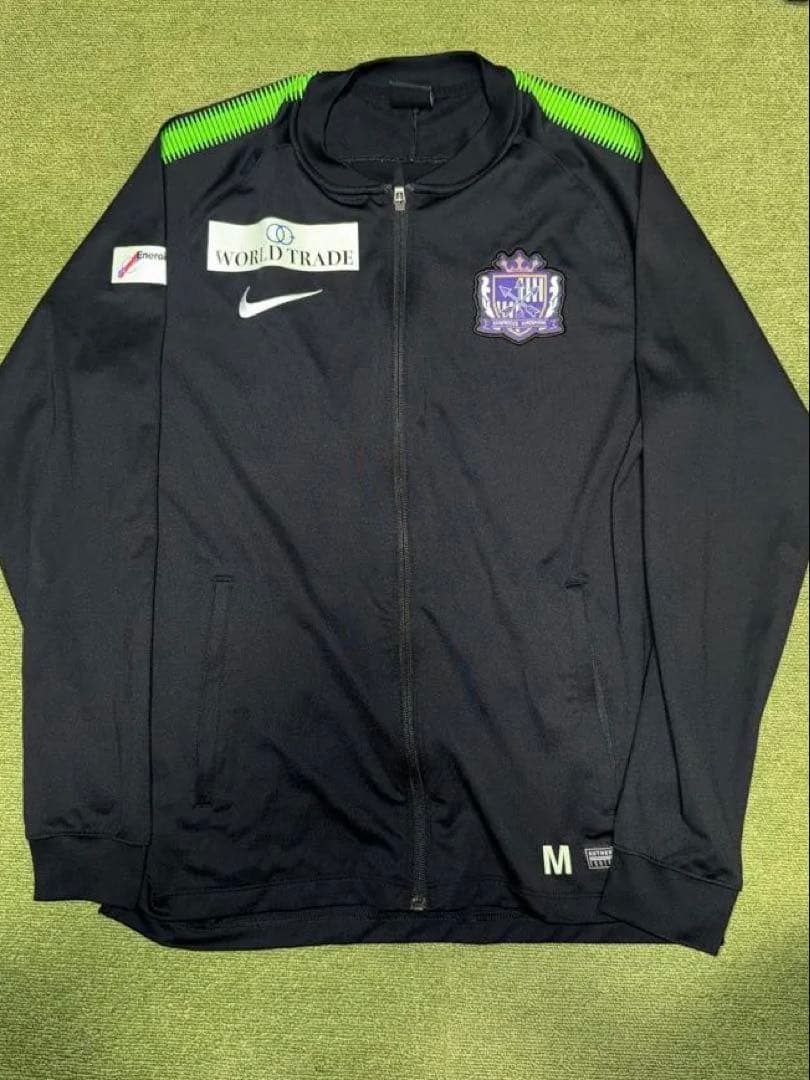 サンフレッチェ広島　支給品　ジャージ