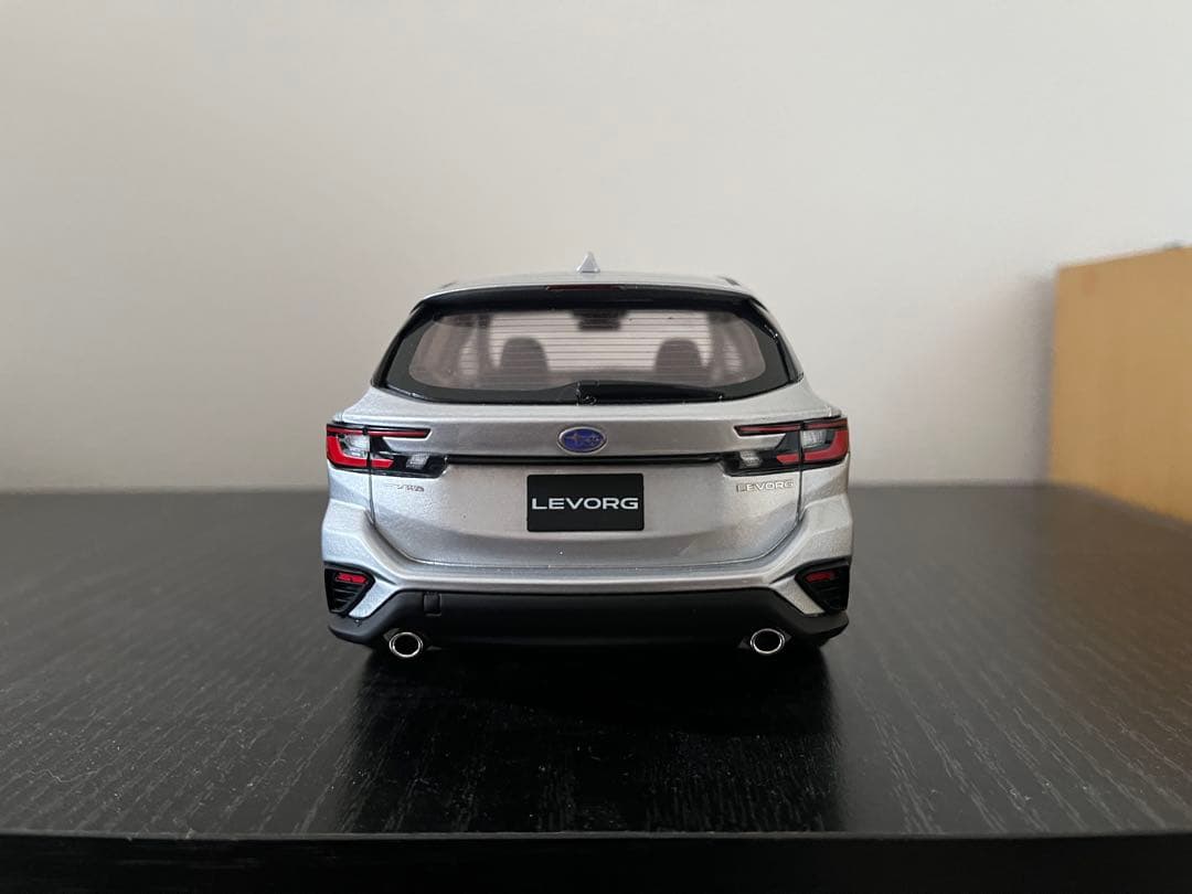 samurai 1/18 スバル LEVORG