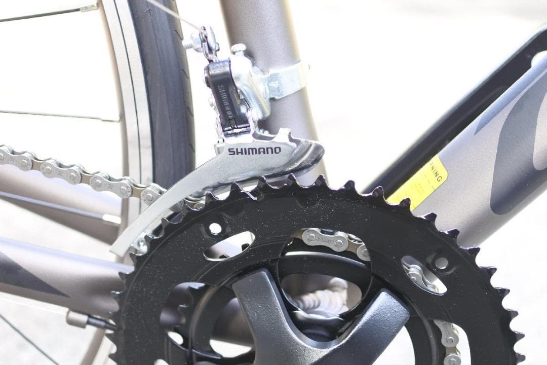 未使用新品シマノSTI搭載　カレロードバイク送料込み！