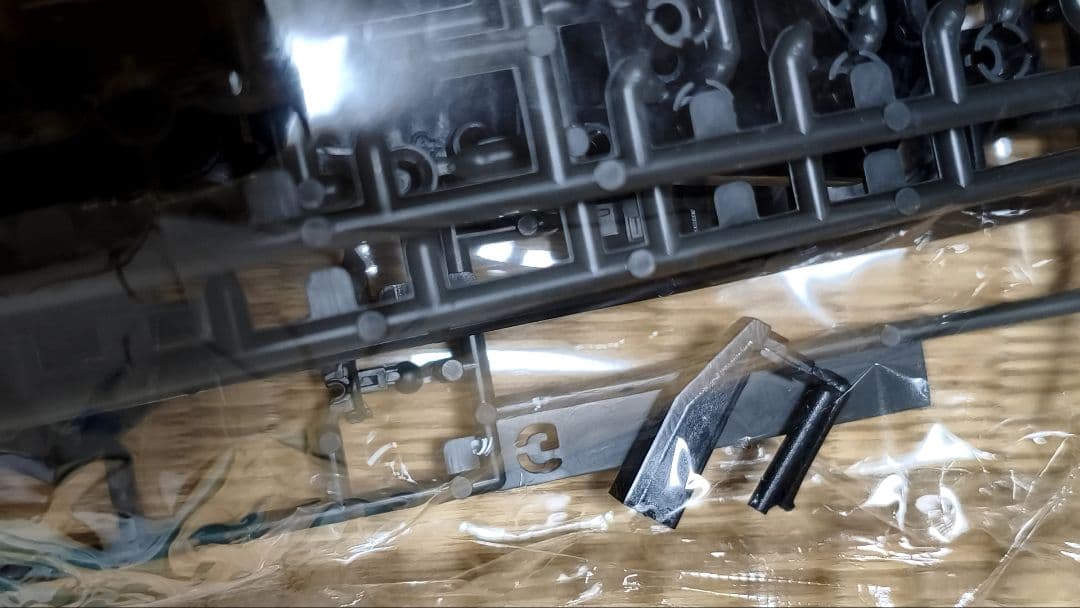 RG 　1/144　沙扎比　メカニカルコアメッキ