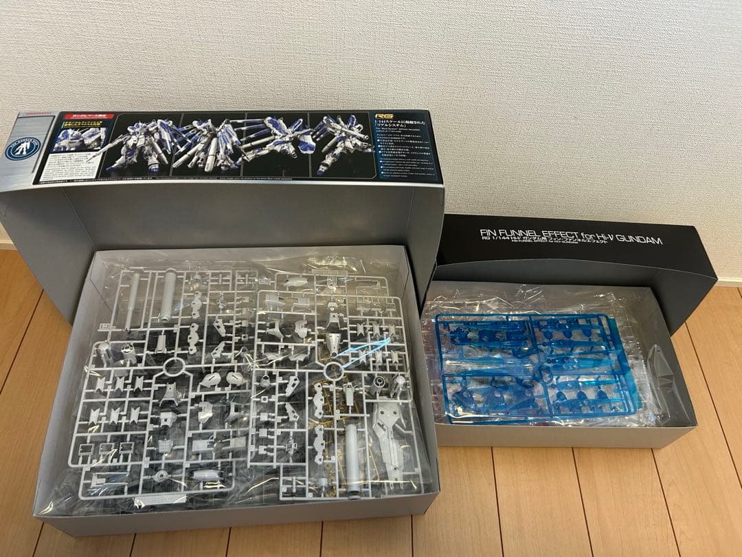 Hi-ν ガンダム　チタニウムフィニッシュ&フィンファンネル