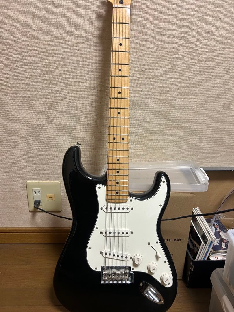 Fender Stratocaster 黒 エレキギター
