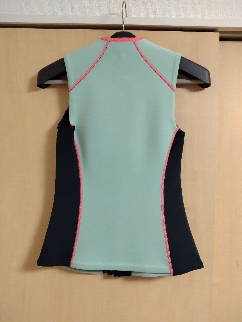 ロキシー　タッパーベスト　4/S