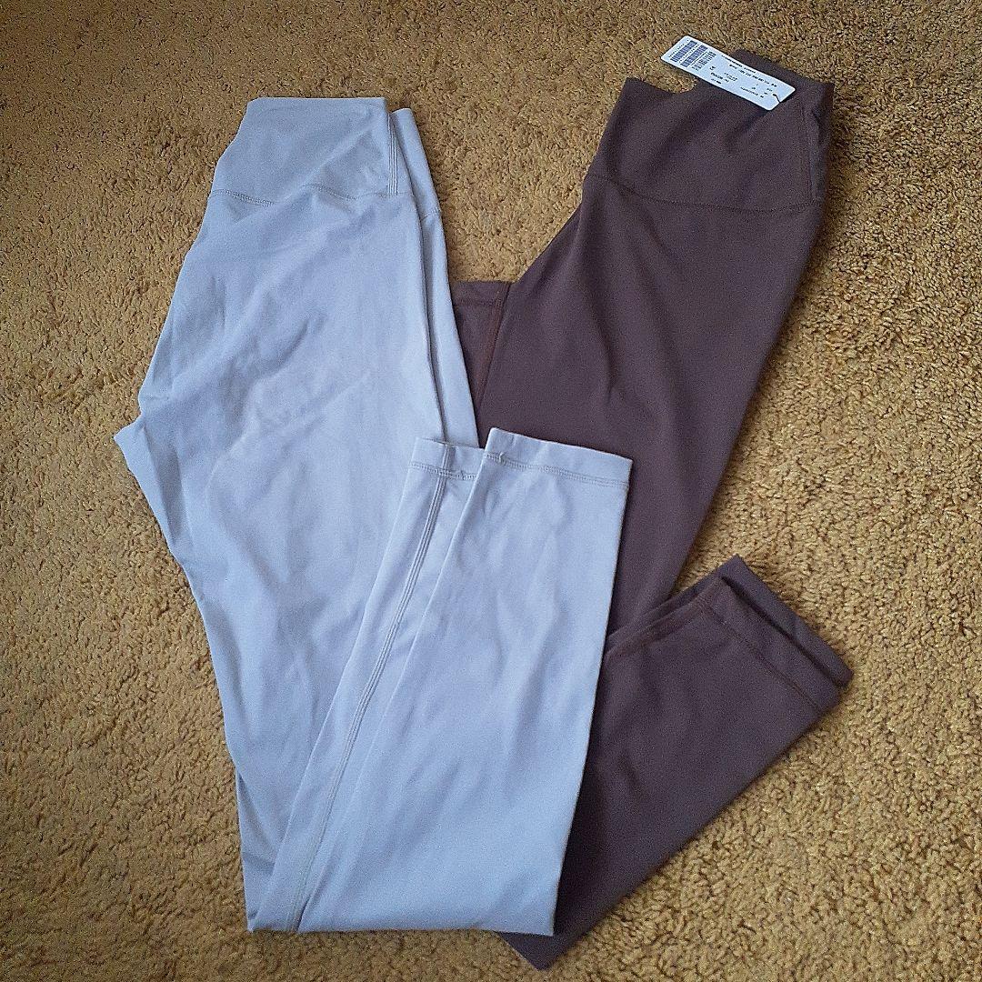 Juliet ヨガレギンス 2点セット ピスタチオ、 ブラウン