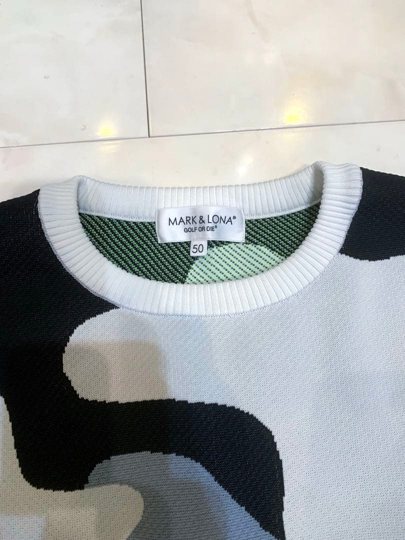 なお　美品　マークアンドロナ　MARK＆LONA クルーニット　セーター