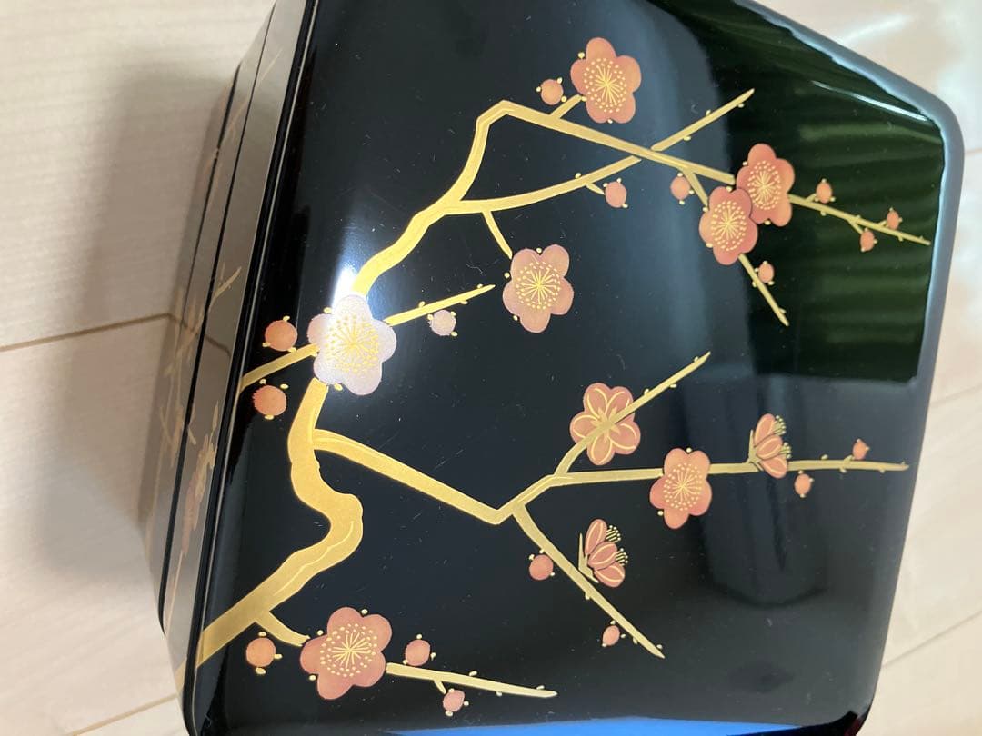 本漆塗り重箱　3段