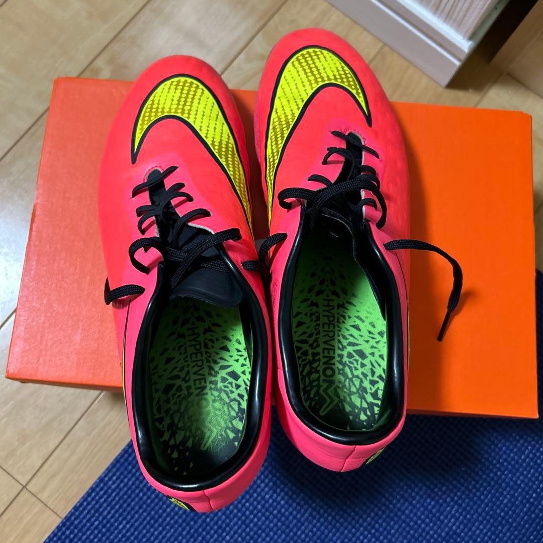 NIKE ハイパーヴェノム