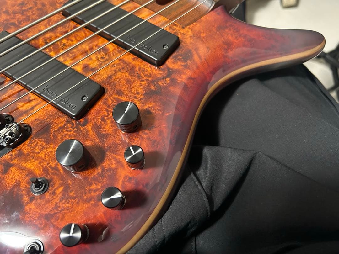 Ibanez SRMS806 Brown Topaz Burst 6弦ベース