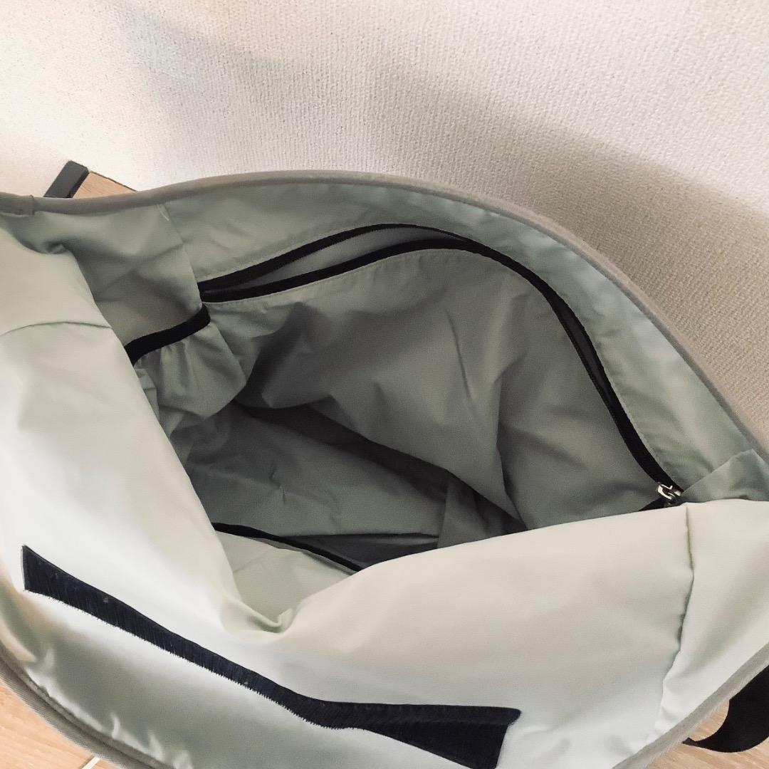 mont-bell　モンベル　メッセンジャー　バッグ　防水　ドライ　M　美品