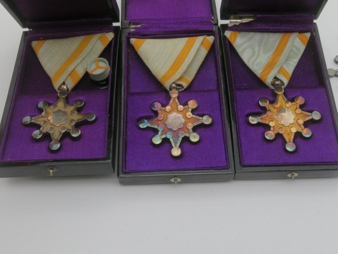 A16. 勲七等瑞宝章　勲八等瑞宝章 記章 勲章 銀メダル9点