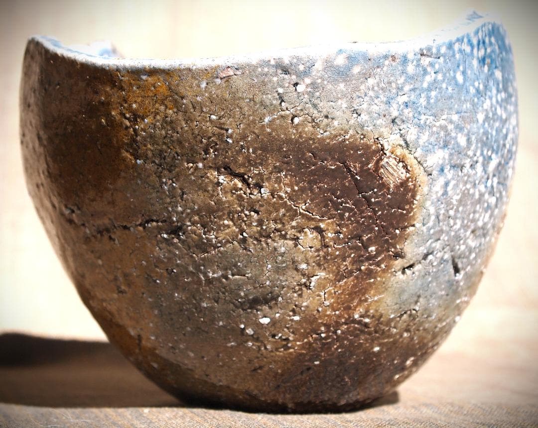 人気作家★大岩智之【師：隠崎隆一】★黒備前茶碗★共箱★コバルト