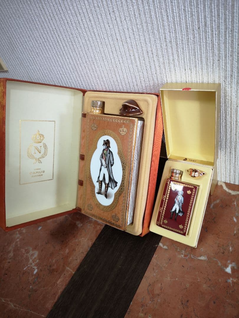 ナポレオンブックデザイン 未開栓700ml と 未開栓ミニ セット