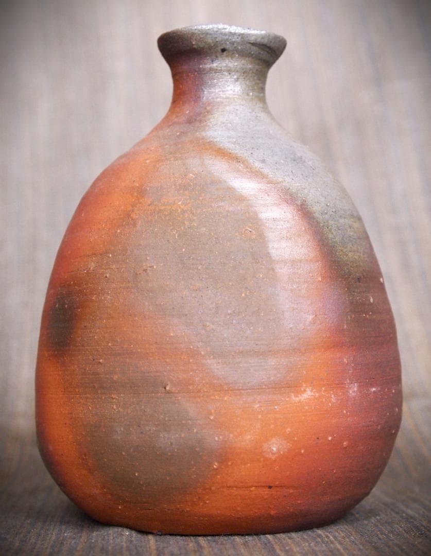 人気作家★中村和樹【師：中村真・中村六郎】★備前【窯変】徳利２★共箱・布