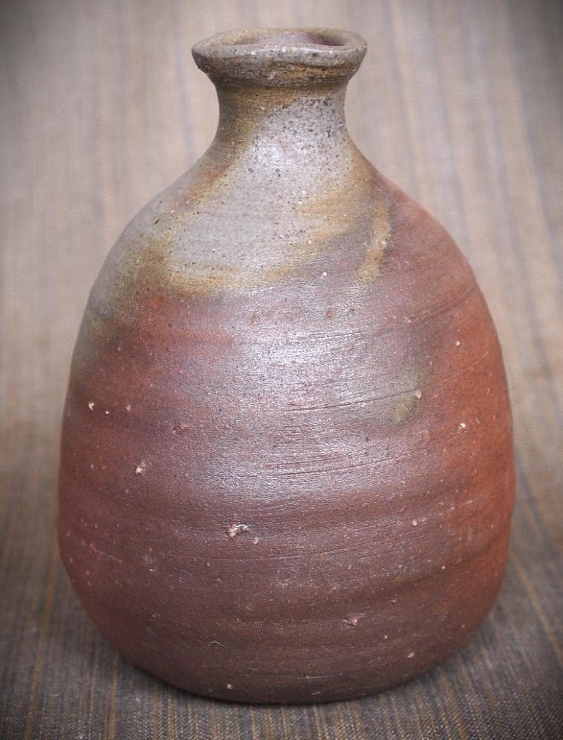 人気作家★中村和樹【師：中村真・中村六郎】★備前【窯変】徳利２★共箱・布