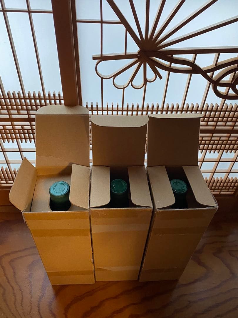 ウイスキー　ザ，ダブリナー700ml ３本