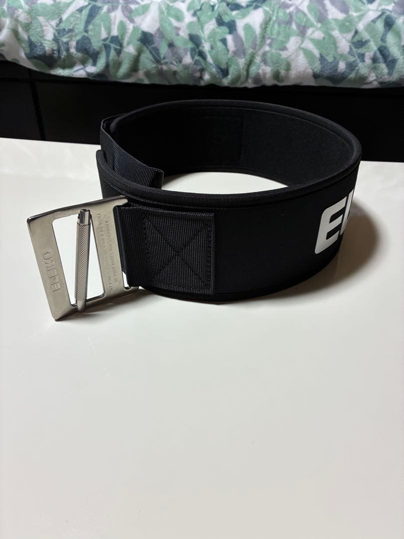 ELEIKO ハイブリッドリフティングベルト　Mサイズ