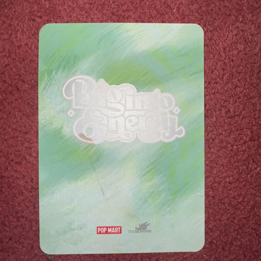 帽子のラブブ　SERENIY 平静