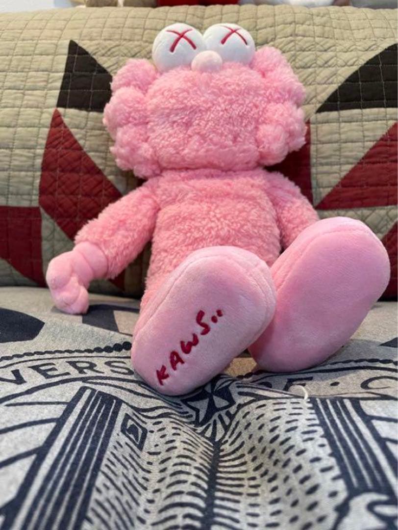 Kaws BFF Pink Plush カウズ 世界3000体限定 ぬいぐるみ