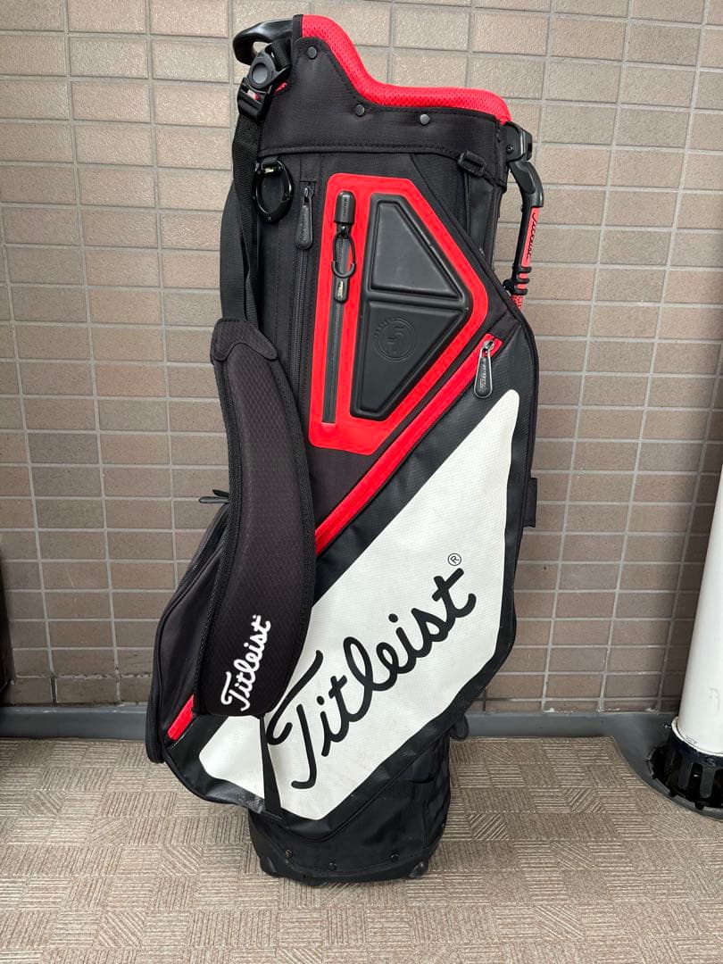 Titleist タイトリスト　スタンド型　キャディバック