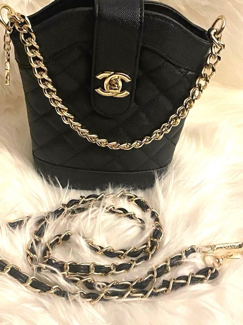 R*3様 シャネルノベルティショルダーバッグ