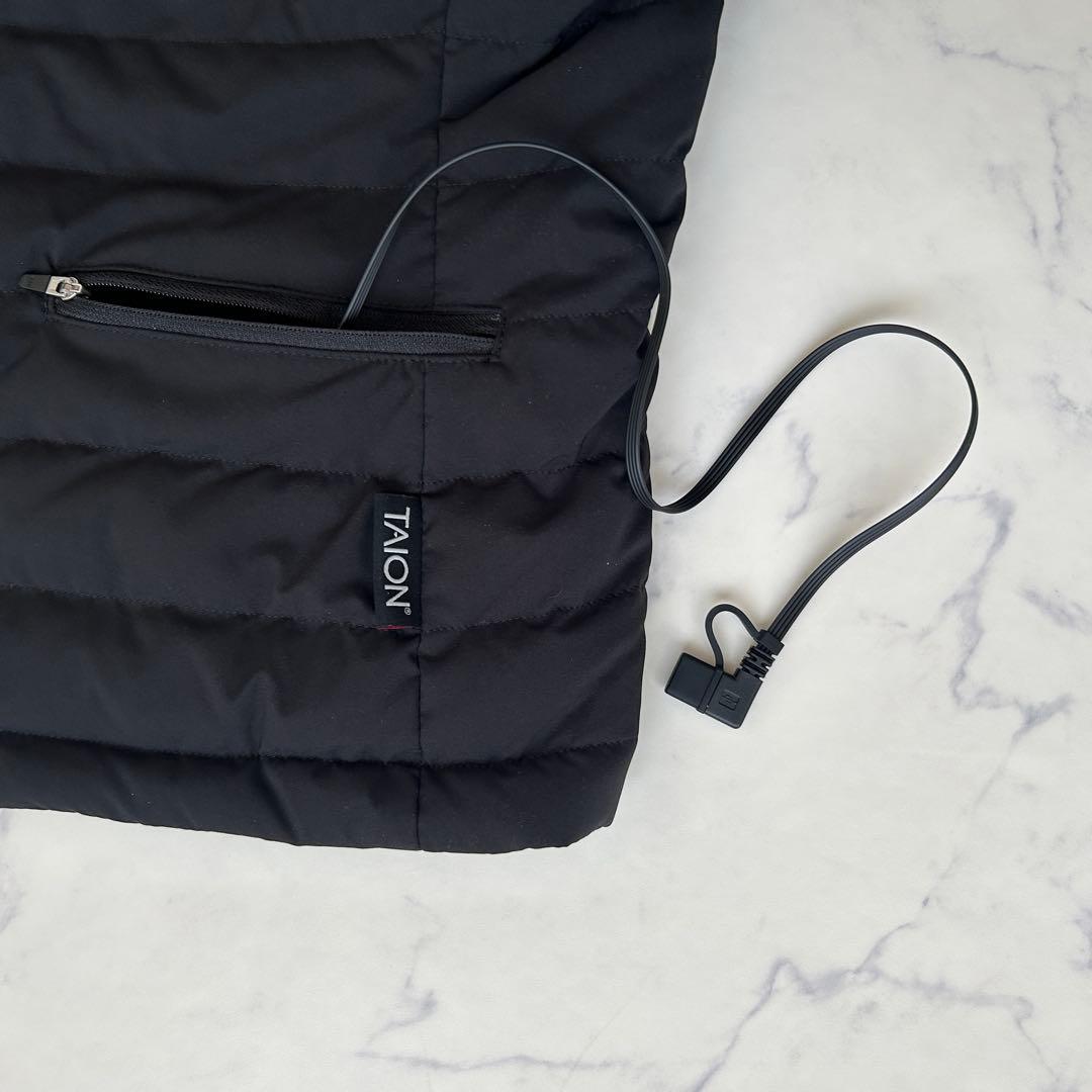 極美品 BRIEFING TAION 蓄熱 ダウンベスト タイオン 袋付き 黒