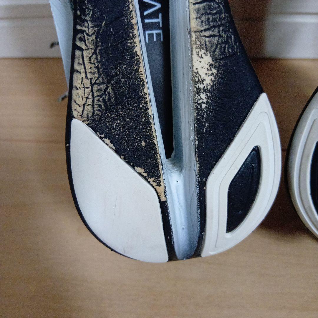 ナイキ　ヴェイパーフライ4