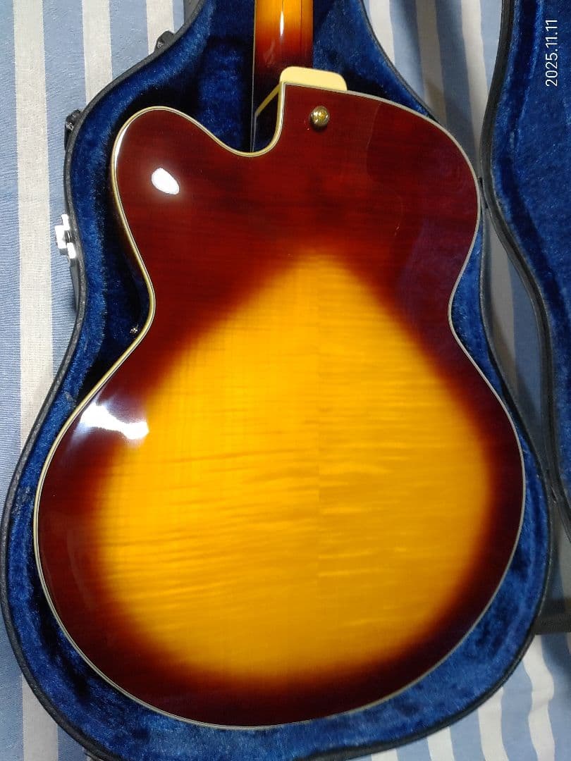 IBANEZのアートコアカスタムシリーズの1ランク上フルアコAF105-VB美品