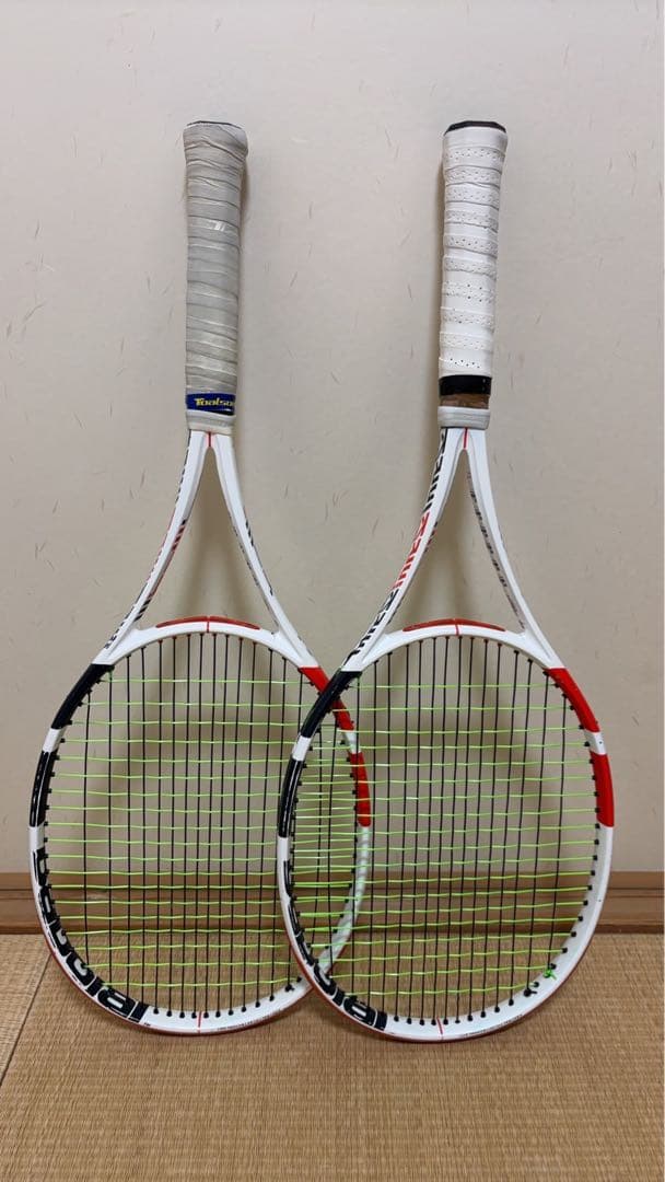 テニスラケット ピュアストライク 98 305g １本