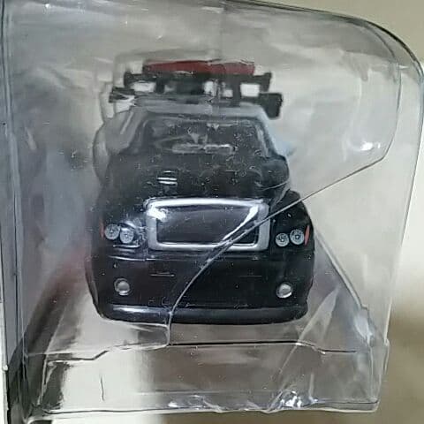 1/64 マイスト レッカー車 DODGE Magnum