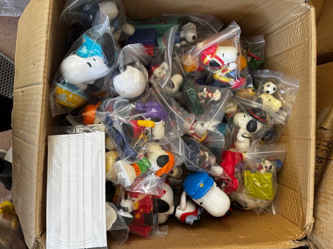 ★値下げは着払いです・マクドナルドハッピーセットスヌーピー1箱★