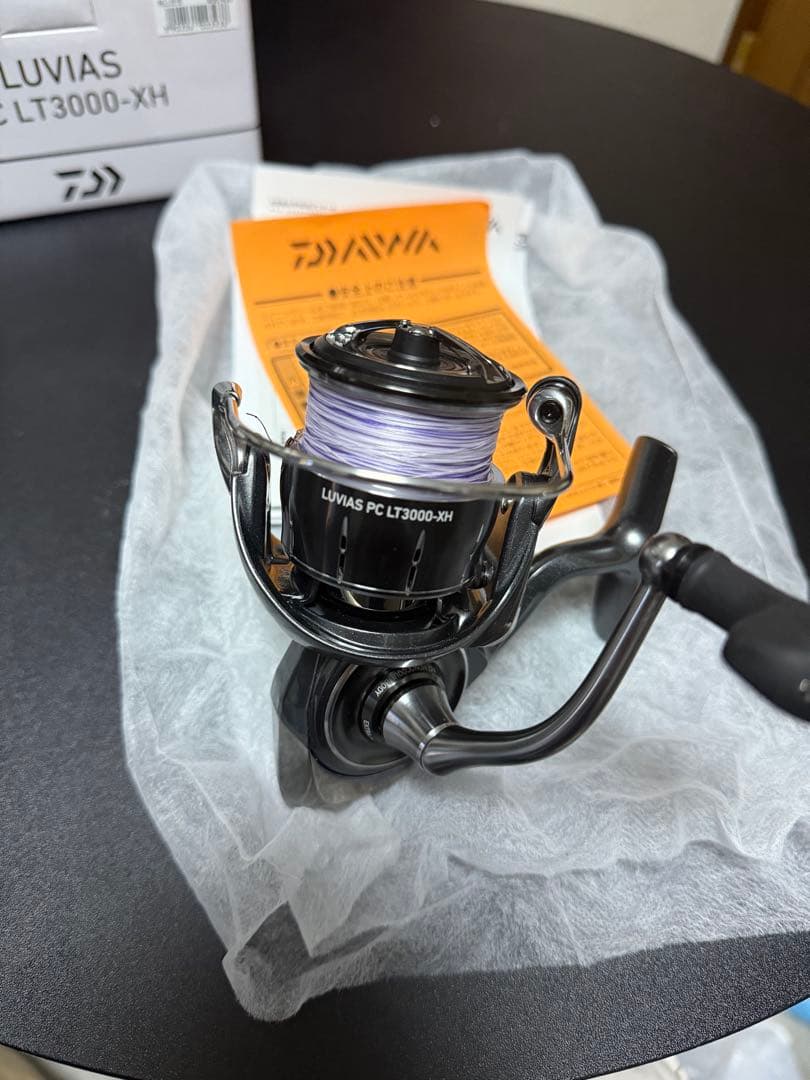 【美品】ダイワ 24ルビアスPC LT3000S-XH