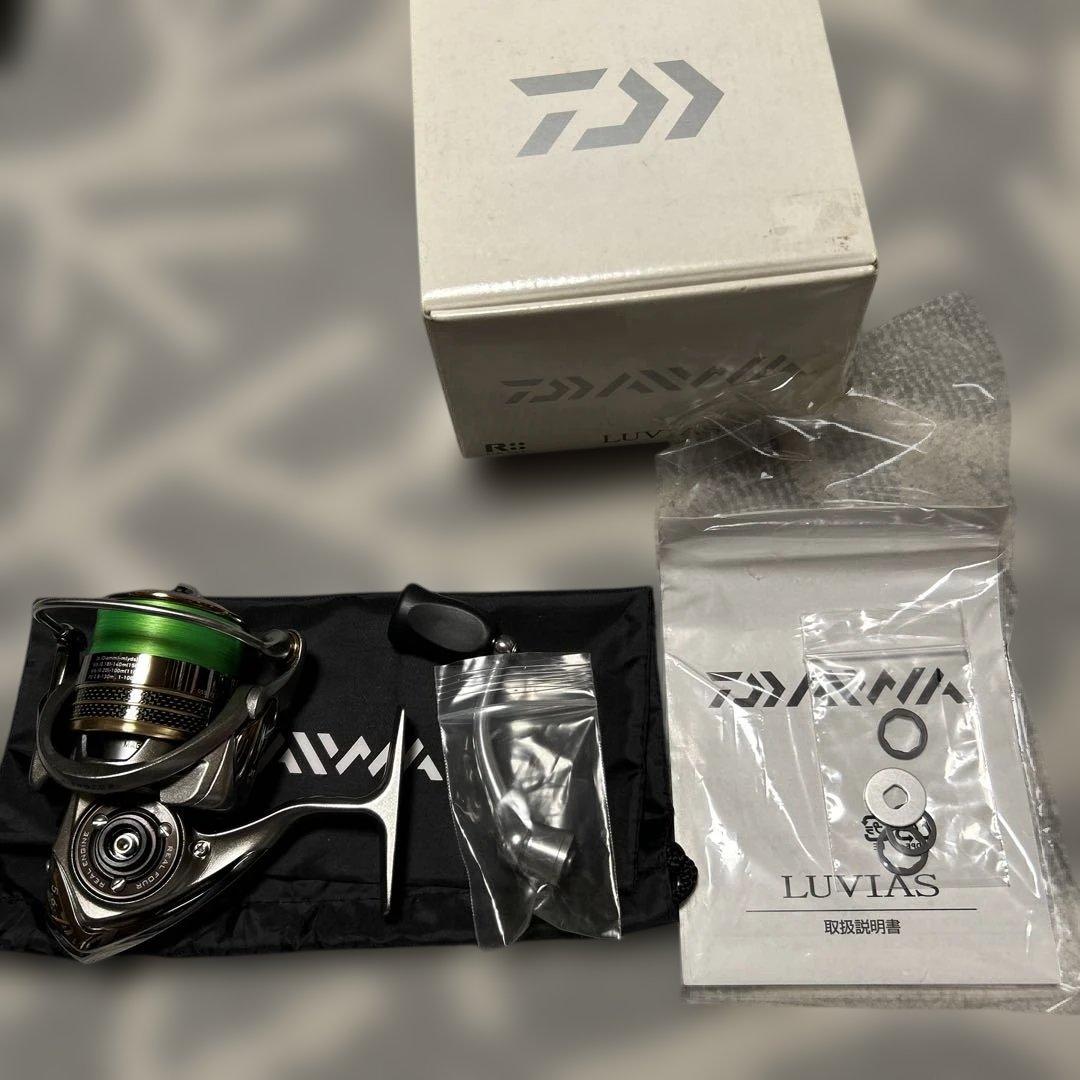 DAIWA LUVIAS 2506H スピニングリール