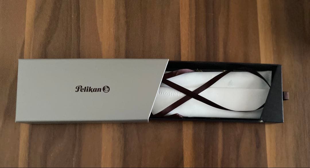 T*U様 Pelikan ボールペン 黒 メタル ペリカン 不朽の名作