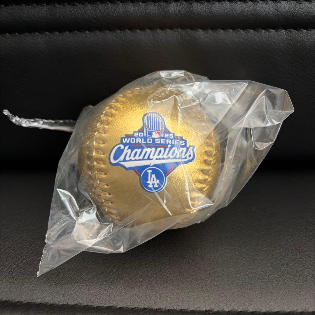 u*0様 【当日発送】最新版2025年ドジャース ワールドシリーズ優勝記念ゴール
