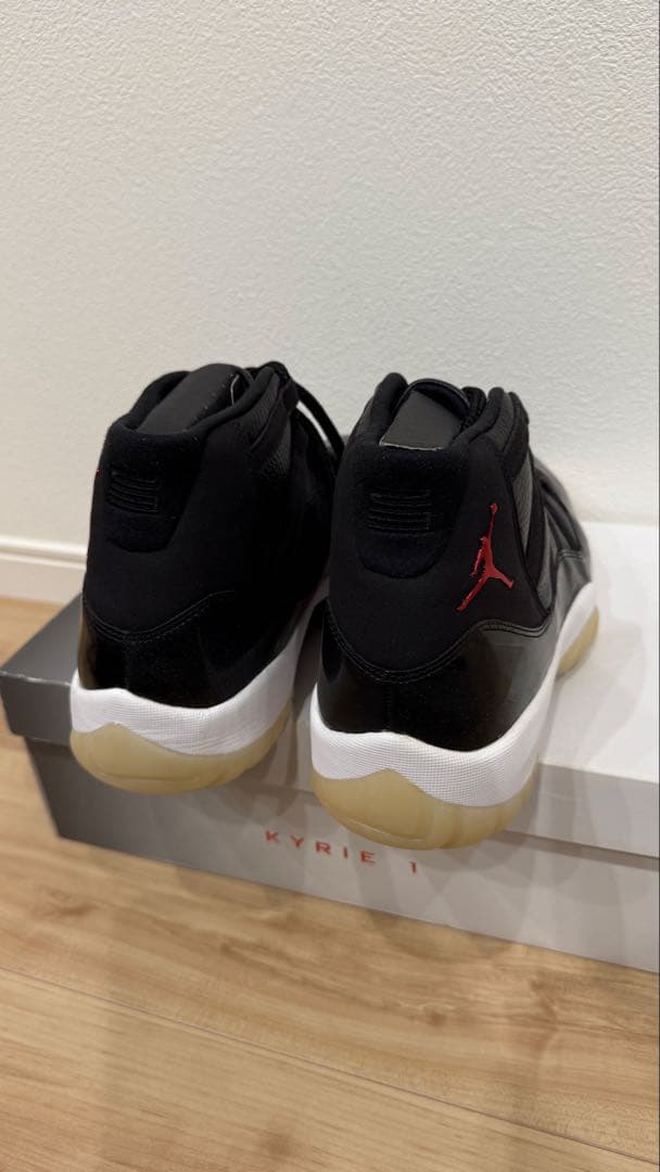 ジョーダン11 ブラック新品31cmレアな一足