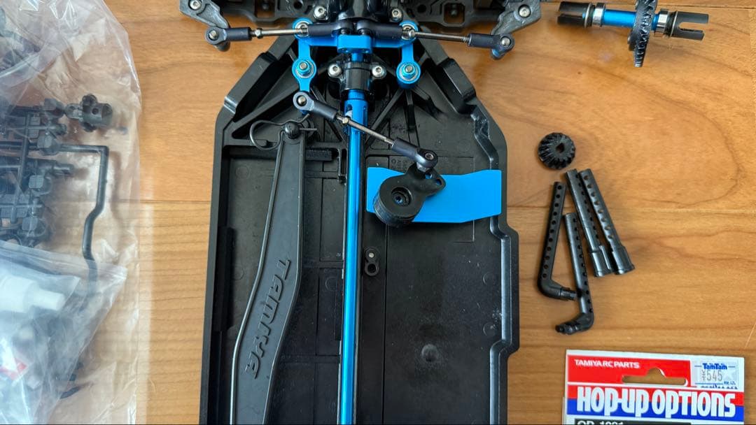タミヤTT02 SRX メカ無し、オプション、チタンビス tt02srx