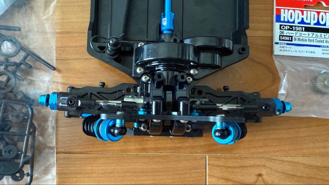 タミヤTT02 SRX メカ無し、オプション、チタンビス tt02srx