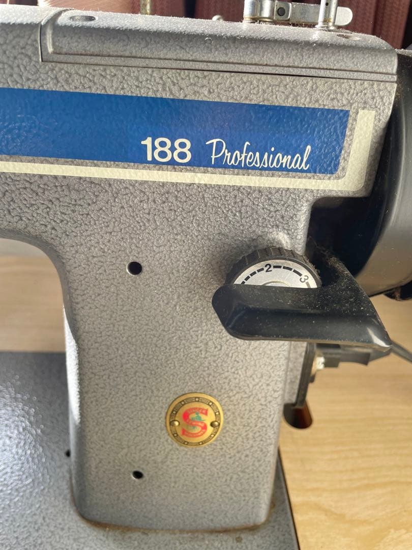 シンガー 職業用ミシン 188 Professional 本体のみ