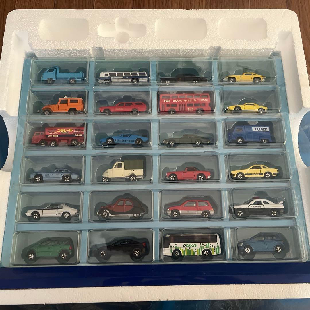 トミカ アニバーサリー 24台セット